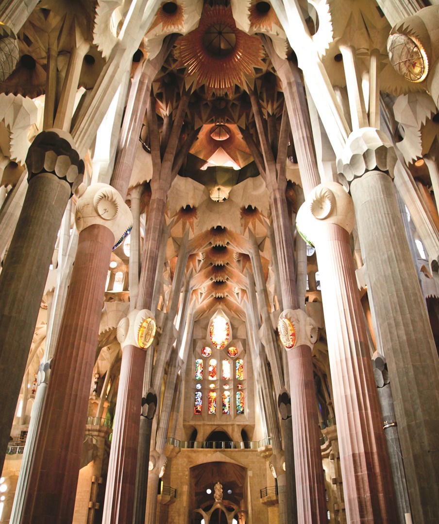 DST Spain INT 10139: Inside the Sagrada Familia