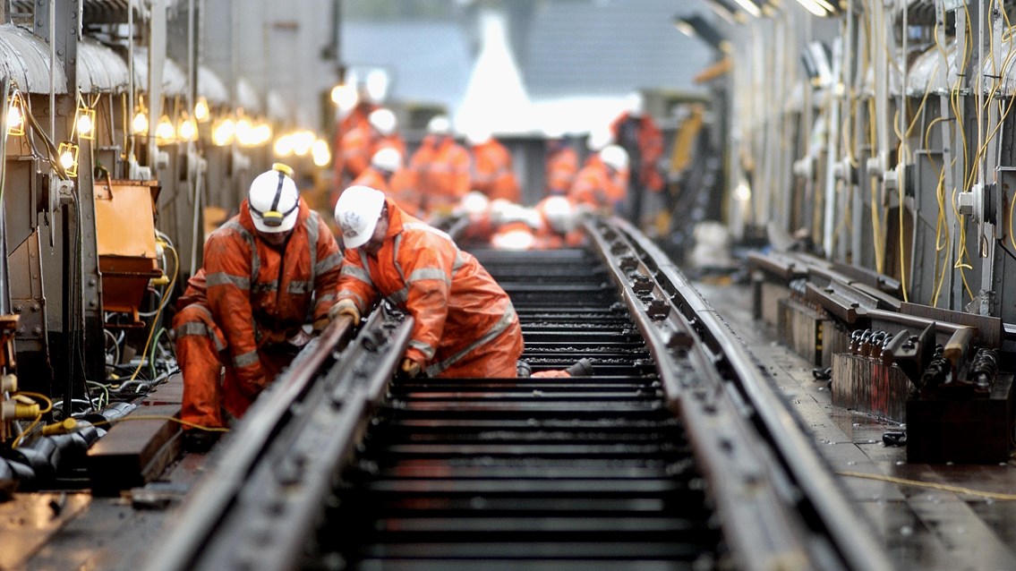 Network Rail moves ahead with maintenance reforms: BRIDGE41BAMBER men at work left sidejpg 16x9 -11