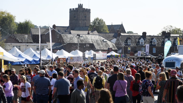Free shuttle buses for food festival with Transport for Wales