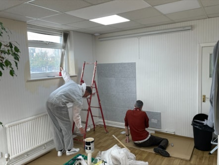 Fitting acoustic panels1