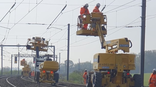 OLE125 1 (April 2025) (1): OLE125 1 (April 2025) (1)
