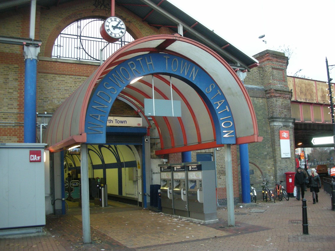 Wandsworth Town - Current Entrance: The existing entrance to Wandsworth Town station on Old York Road