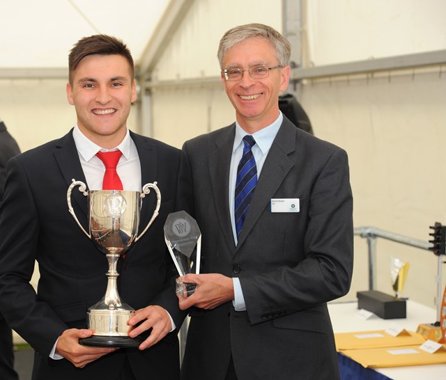 Network Rail apprentice Dion Thomas presented with award from David Packer, CEO for the Permanent Way Institution