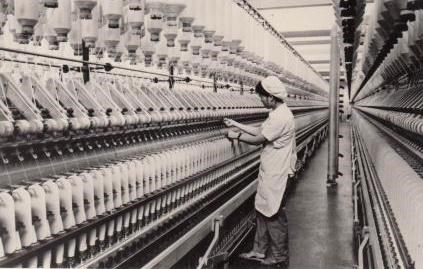 Song of the Female Textile Workers: By the end of the 1940s, there were 4,550 textile factories in Shanghai and the majority were staffed with female migrant workers from neighbouring Zhejiang province.