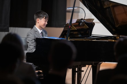 Tom Roche-Nishimori -  credit Alexander Williamson www.alexander-williamson.com 61