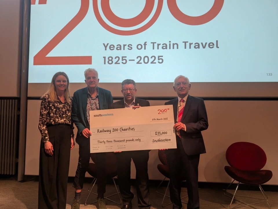 R200 cheque presentation