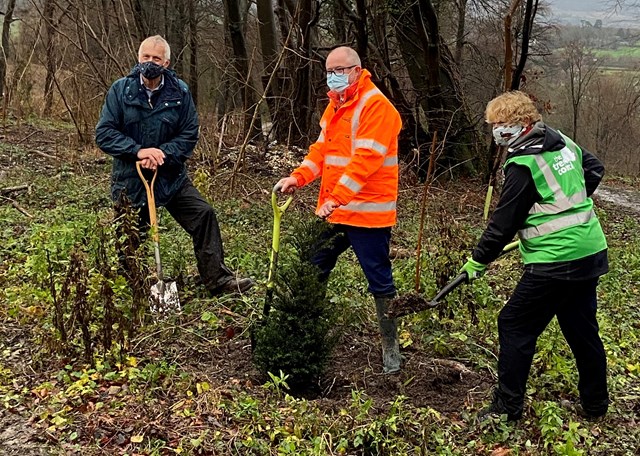 Andrew Haines, Sara Lom and Andrew Shaxton parish council chair, South Harting planting 3 December 2020 (2)