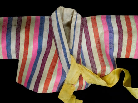 Child's hanbok, c.1920s. Image © National Museums Scotland 