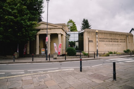 Amgueddfa Lleng Rufeinig Cymru yng Nghaerllion.