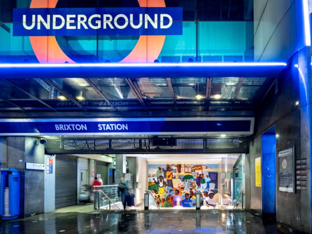 Rudy Loewe, The Congregation, 2025. Brixton Underground station. Commissioned by Art on the Underground. Photo -  Angus Mill (3)