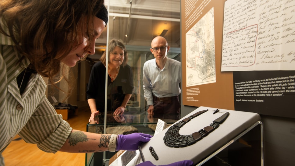 Curators and conservators install a 4000-year-old Bronze Age necklace at The McManus in Dundee. Photo (c) Alan Richardson (1)