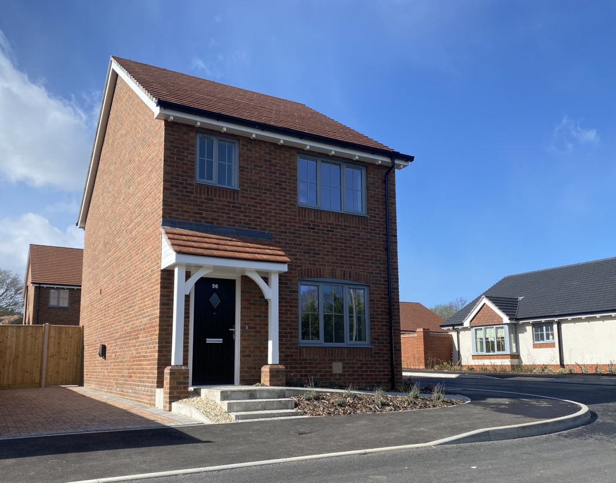 oakwood grove alderholt 1