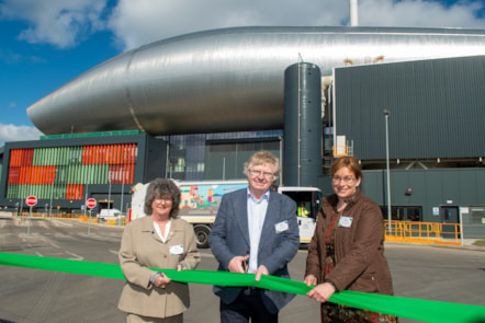 Image shows: L-R – Councillor Gillian Owen, Leader of Aberdeenshire Council; Aberdeen City Council Co-leader Councillor Ian Yuill; and Councillor Kathleen Robertson, Leader of Moray Council.