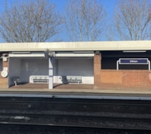 Eltham stn waiting area - before cover: Eltham stn waiting area - before cover