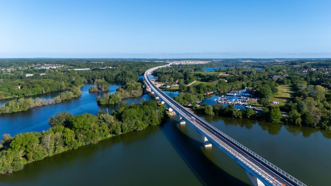 Aerial view of Colne Valley viaduct (June 2025) 00004