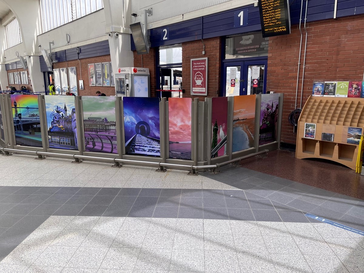 Blackpool North Gateline Artwork  (3)