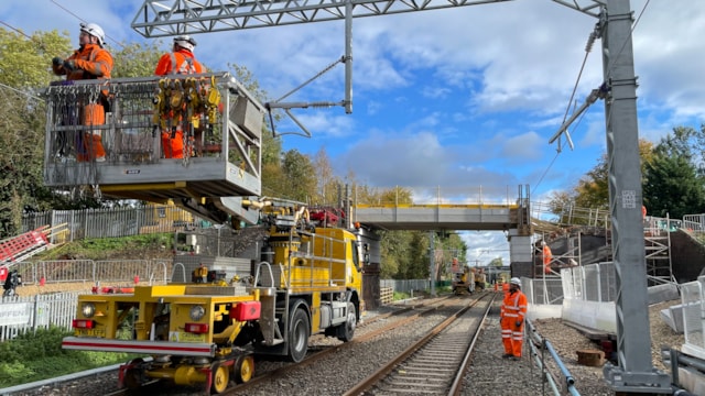 Top tips for travelling to and from London St Pancras during June upgrade work: Network Rail engineers carry out wiring work on the Midland Main Line, Network Rail
