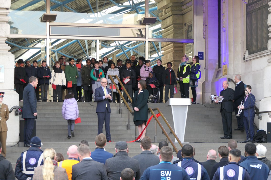Victory Arch Rededication-10: Claire Mann and Andrew Haines in Victory Arch, London Waterloo