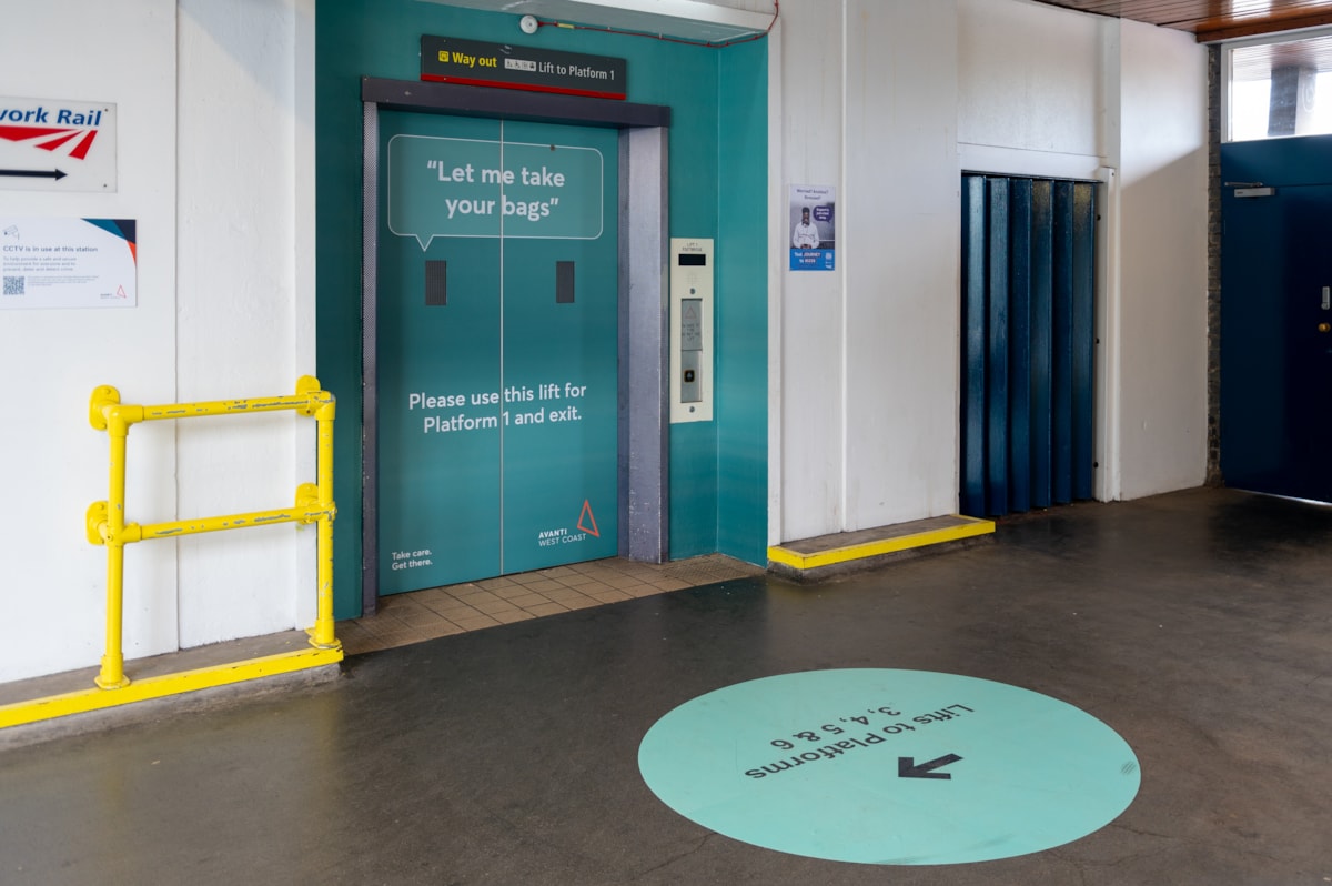 Avanti West Coast has created largescale artwork at Stafford to draw attention to lifts as part of its Take care. Get there. campaign, which aims to help customer navigate railway stations safely.