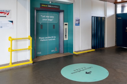 Avanti West Coast has created largescale artwork at Stafford to draw attention to lifts as part of its Take care. Get there. campaign, which aims to help customer navigate railway stations safely.