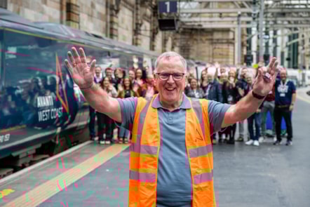 Avanti West Coast Fleet Interface Engineer, Gerry Bowie, celebrates last working day of 47-year railway career at Glasgow Central