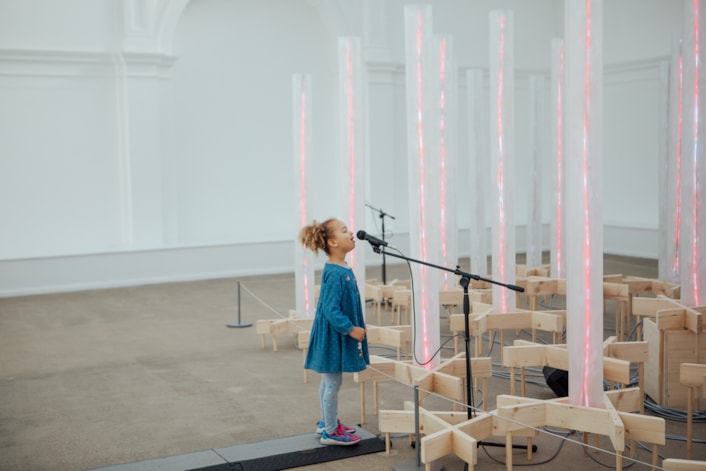 Kids Aloud at Leeds Art Gallery: Leeds Art Gallery is one of more than 20 museums and galleries across the UK taking part by offering dedicated Kids Aloud timeslots and special events for families during the summer holidays.

The child-friendly activities will take place alongside the gallery’s regular summer programme and will include children’s loud gallery tours, as well as portrait workshops and pattern making poetry sessions inspired by current exhibition To Improvise A Mountain: Lynette Yiadom Boakye Curates.
Image credit: Helena Dolby