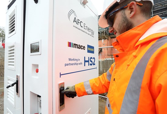 Hydrogen fuel cell at the Euston station site-3: Site operative reviews the hydrogen fuel cell at Euston, Nov 22

Tags: Euston, decarbonisation, carbon, net zero, hydrogen, fuel cell, innovation, energy, electric