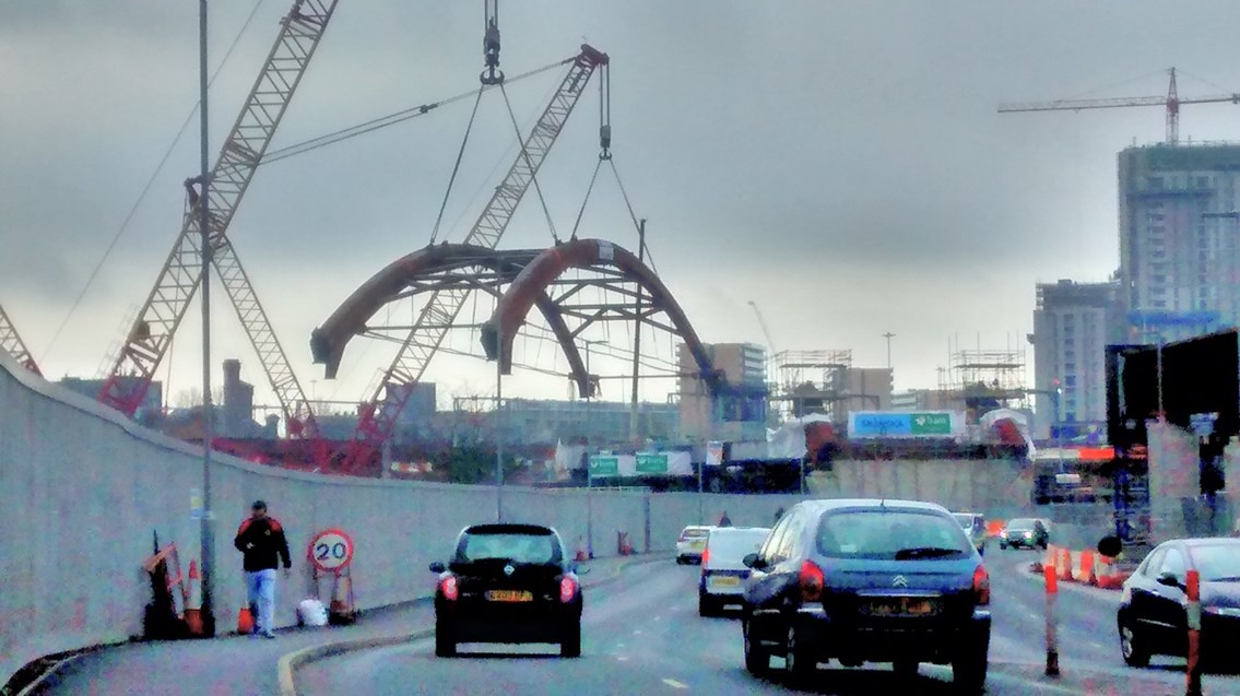 Ordsall Chord arch lift as tweeted by Chris Sawer