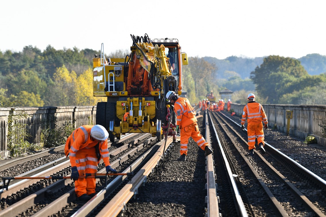 Brighton Mainline Upgrade Ouse Valley Oct 10  (27)
