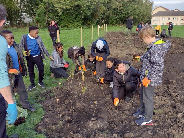 West Pilton Park Wee Forest Planting Day - 14 Oct 21 - photo credit NatureScot