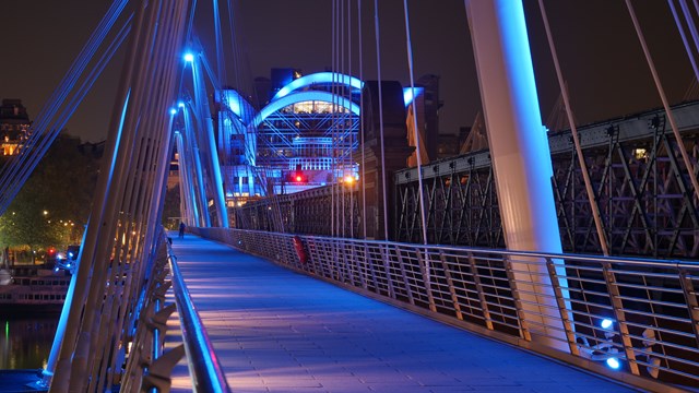 Jubilee bridge - Charing Cross