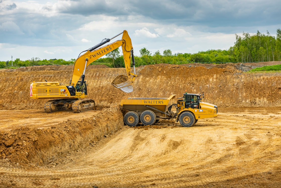 Earthmoving during the construction of the Chipping Warden green tunnel May 2023