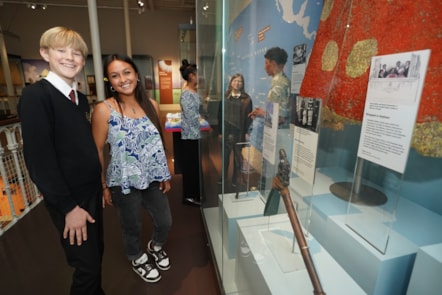 Pupils from Kamehameha school in Hawai'i and Glasgow's Gaelic High School meet at the National Museum of Scotland (Credit Stewart Attwood)