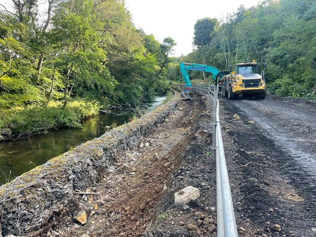 Work to upgrade the existing retaining wall.: With the River in close proximity, retaining walls are being upgraded to support the future double-tracked railway.
