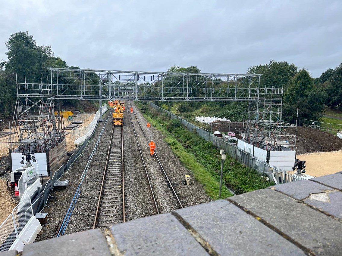 Grammar School temp bridge main span install 1 (1)