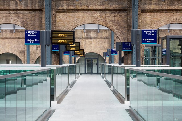 King's Cross railway station - platforms