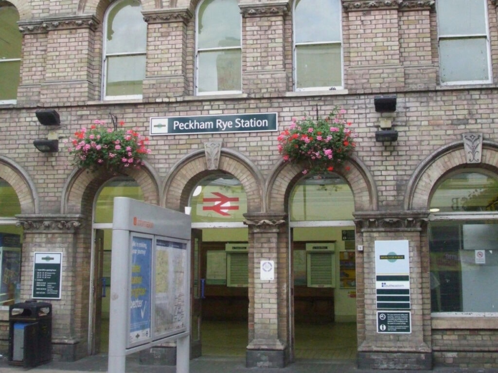 Peckham-Rye-Station-entrance-1024x767