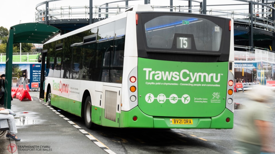 T5 TrawsCymru-2