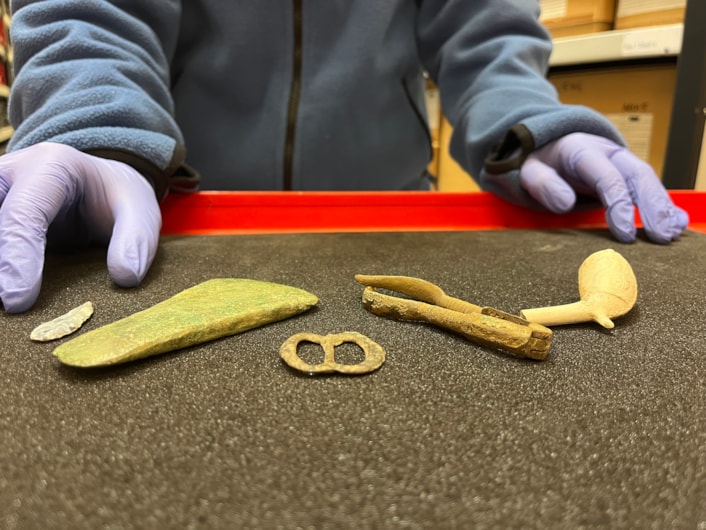 ELOR archive: Spanning more than six thousand years of the city’s history, the remarkable archive includes a beautifully preserved prehistoric arrowhead, a Bronze Age axe, medieval pottery and a 300-year-old pair of nutcrackers.