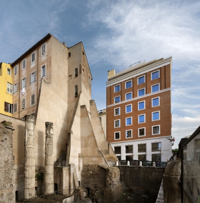 Radisson Collection Hotel, Roma Antica Hotel facade