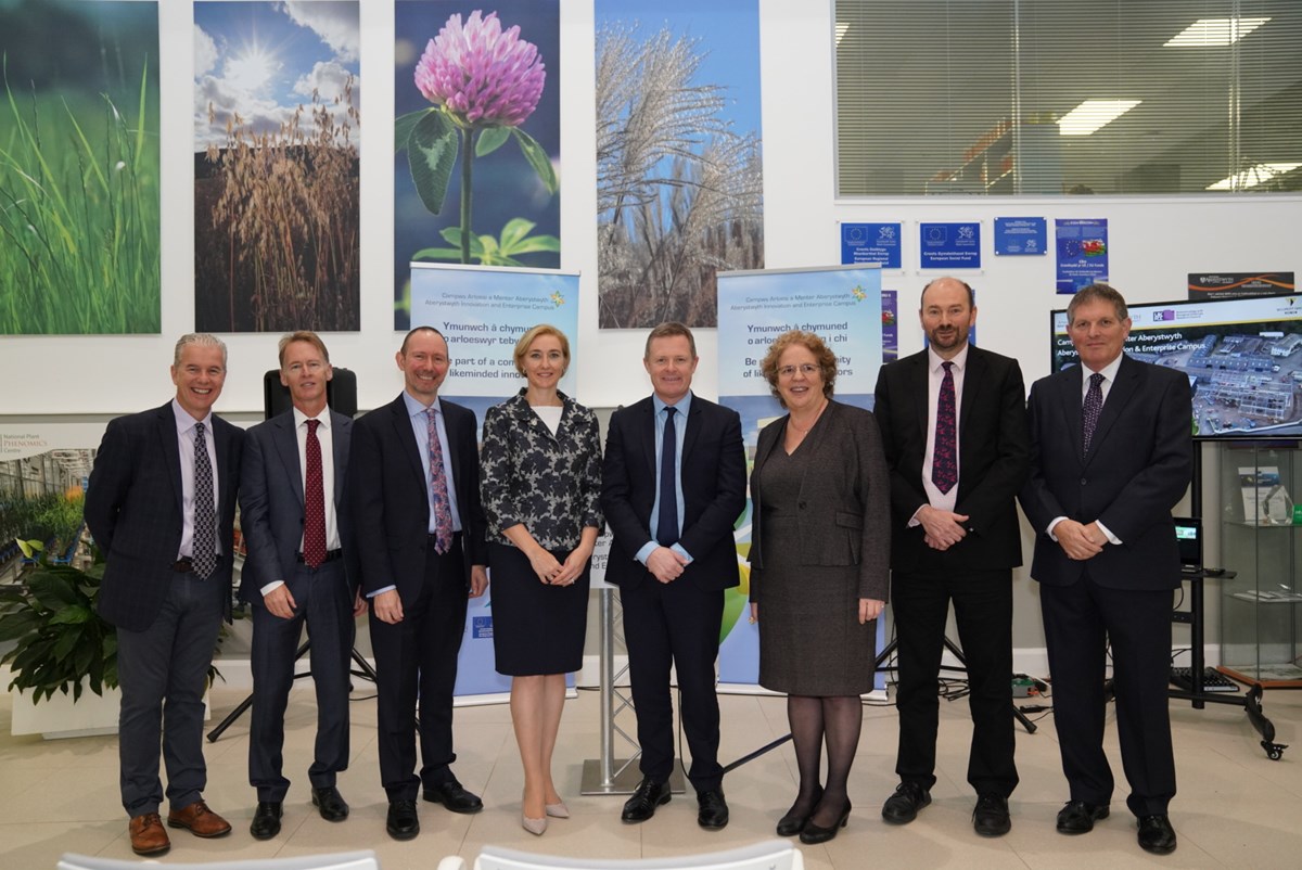 Jeremy Miles at the launch of the Aberystwyth BioInnovation centre