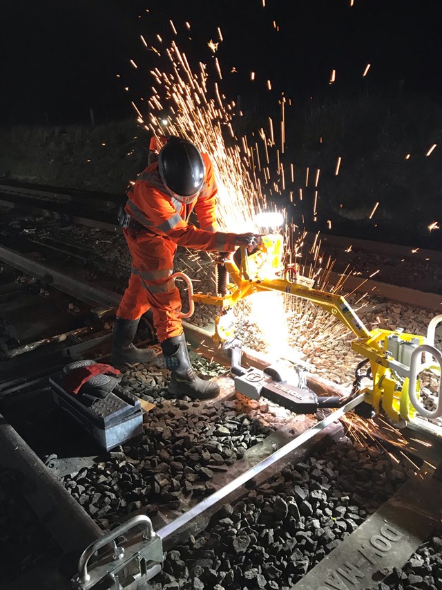 New rails for a growing railway as Network Rail engineers tackle Bank Holiday work in Surrey and Wiltshire: Anglia track renewals