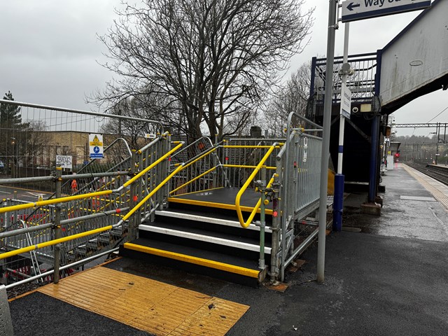 New temporary platform access opens at Anniesland station: Anniesland 1-2