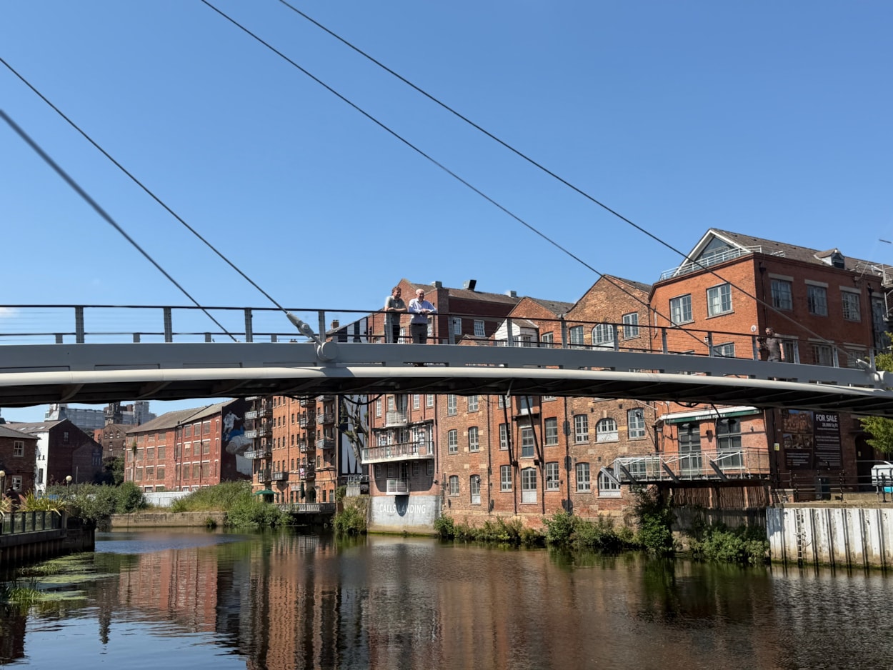 Centenary Bridge: This week, Colin Harris, the bridge’s original designer, visited the site to get an up-close look at their work and reminisce about his role in bringing the project to life. Colin (right) was joined by Paul Ellison, Paul Ellison co-chair of the Quality Spaces and Places and Leeds Waterfront Group, who have supported the project.