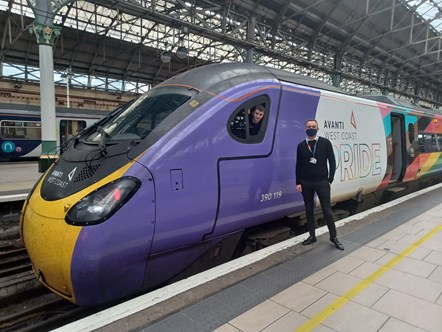 Sam and Brandon - Manchester Piccadilly 390119