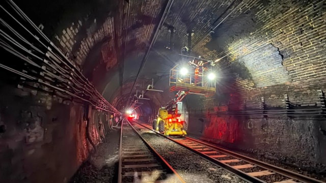 Innovative Severn Tunnel upgrade to transform key rail link between South Wales and England: Working inside Severn Tunnel 2025 16.9