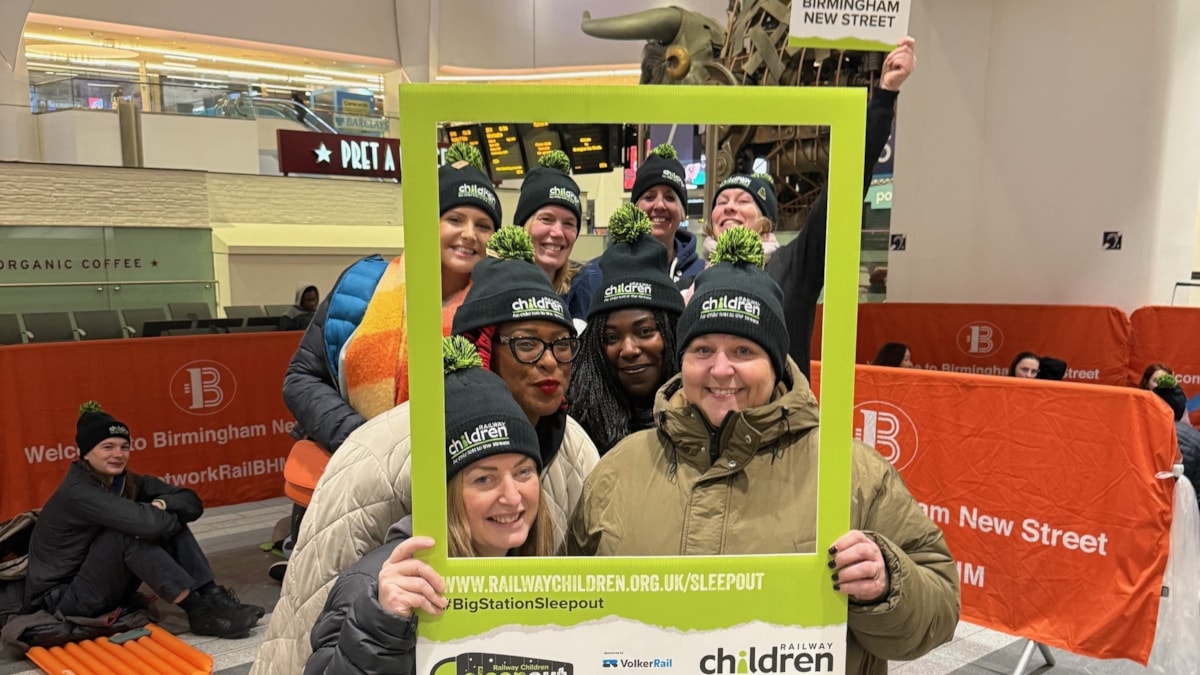 Avanti West Coast colleagues swap beds for station concourse in aid of charity