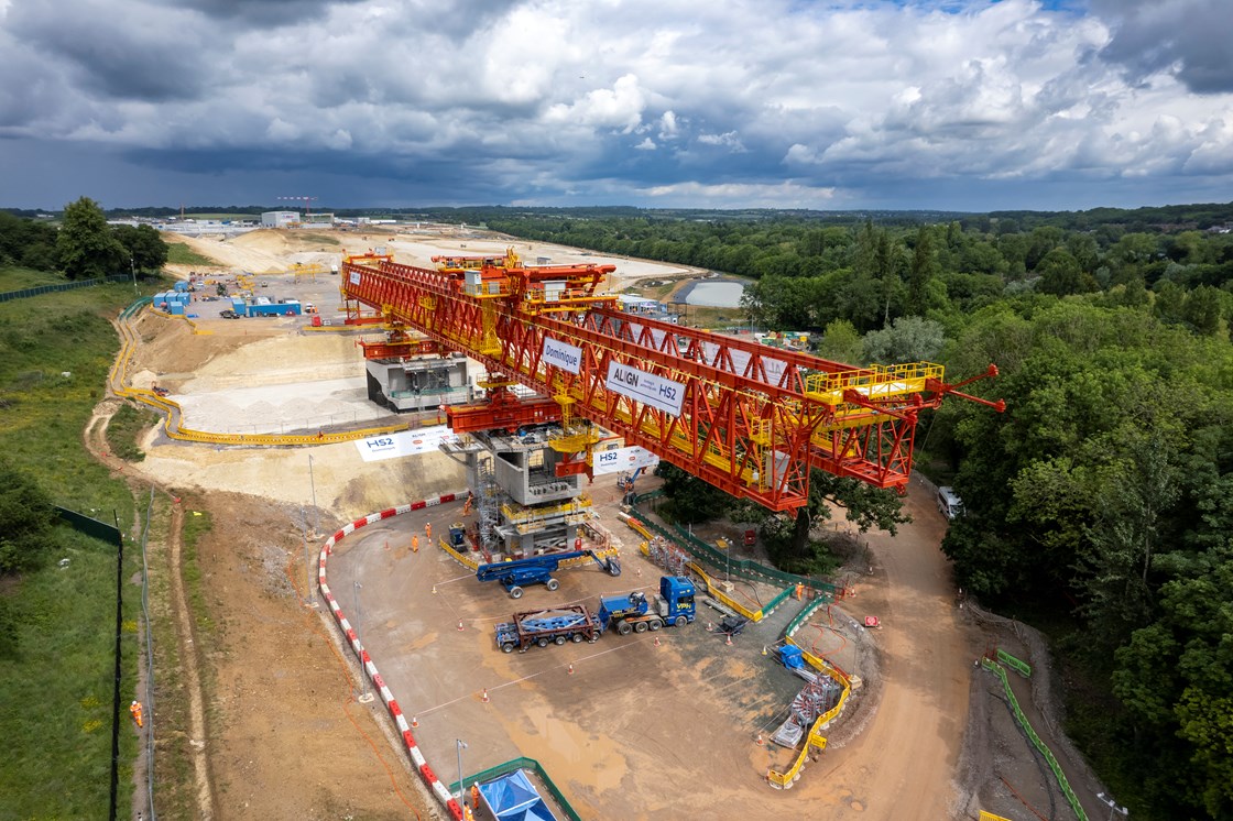 Construction starts on the Colne Valley Viaduct with the launch of a giant bridge building machine-7: Construction has started on the Colne Valley Viaduct as a 160m long bridge building machine begins construction. 

It will install 1,000 individual segments – each one unique and ranging from 60 to 140 tonnes. All will be 4m wide, up to 4m long and up to 6.7m high.

Tags: Construction, Colne Valley Viaduct, Bridge. Engineering