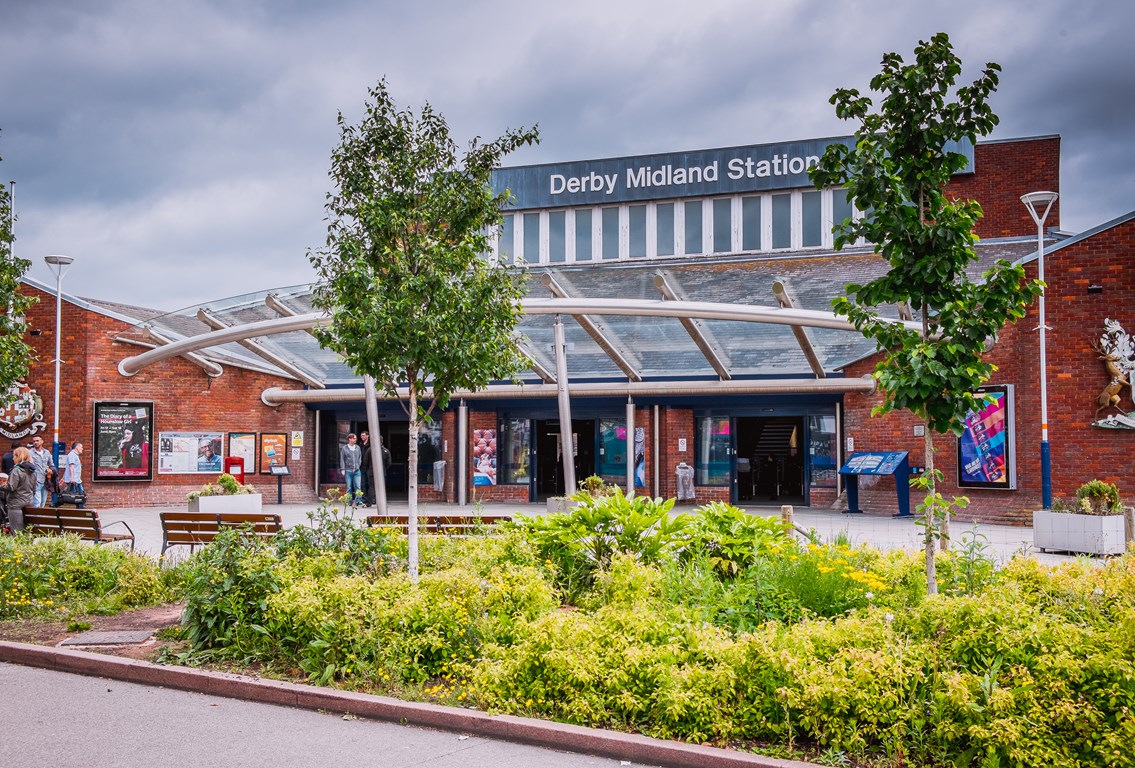 Work underway on Derby station’s new platform upgrade: Derby station