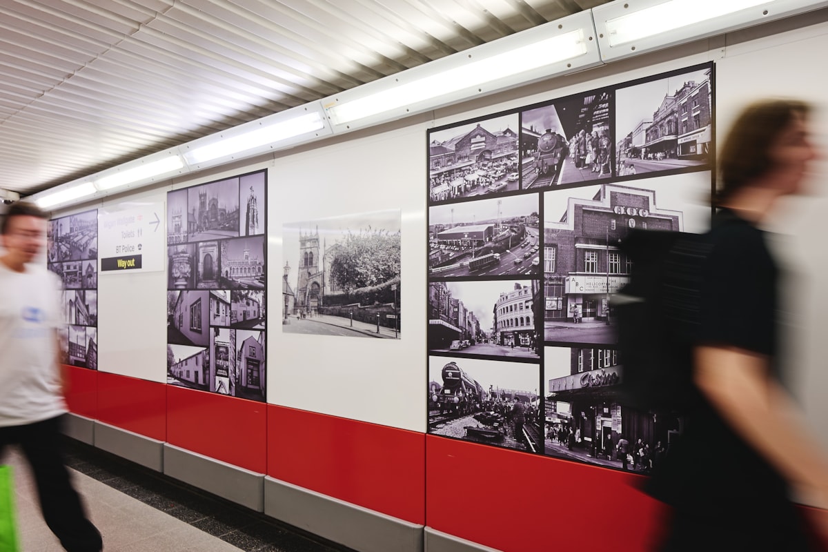 The Wonders of Wigan mural is located in the station underpass to provide a welcoming gateway to those travelling to and from the town by rail.